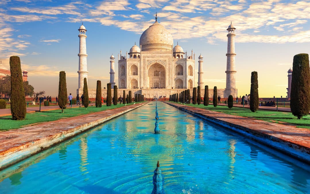 Wonder of the world of India, Taj Mahal Mausoleum, Uttar Pradesh, Agra